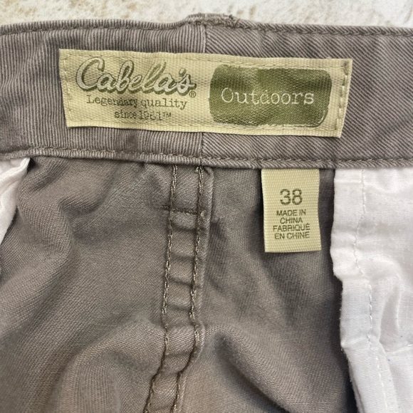 Cabela’s Outdoor Cargo shorts - Picture 3 of 5
